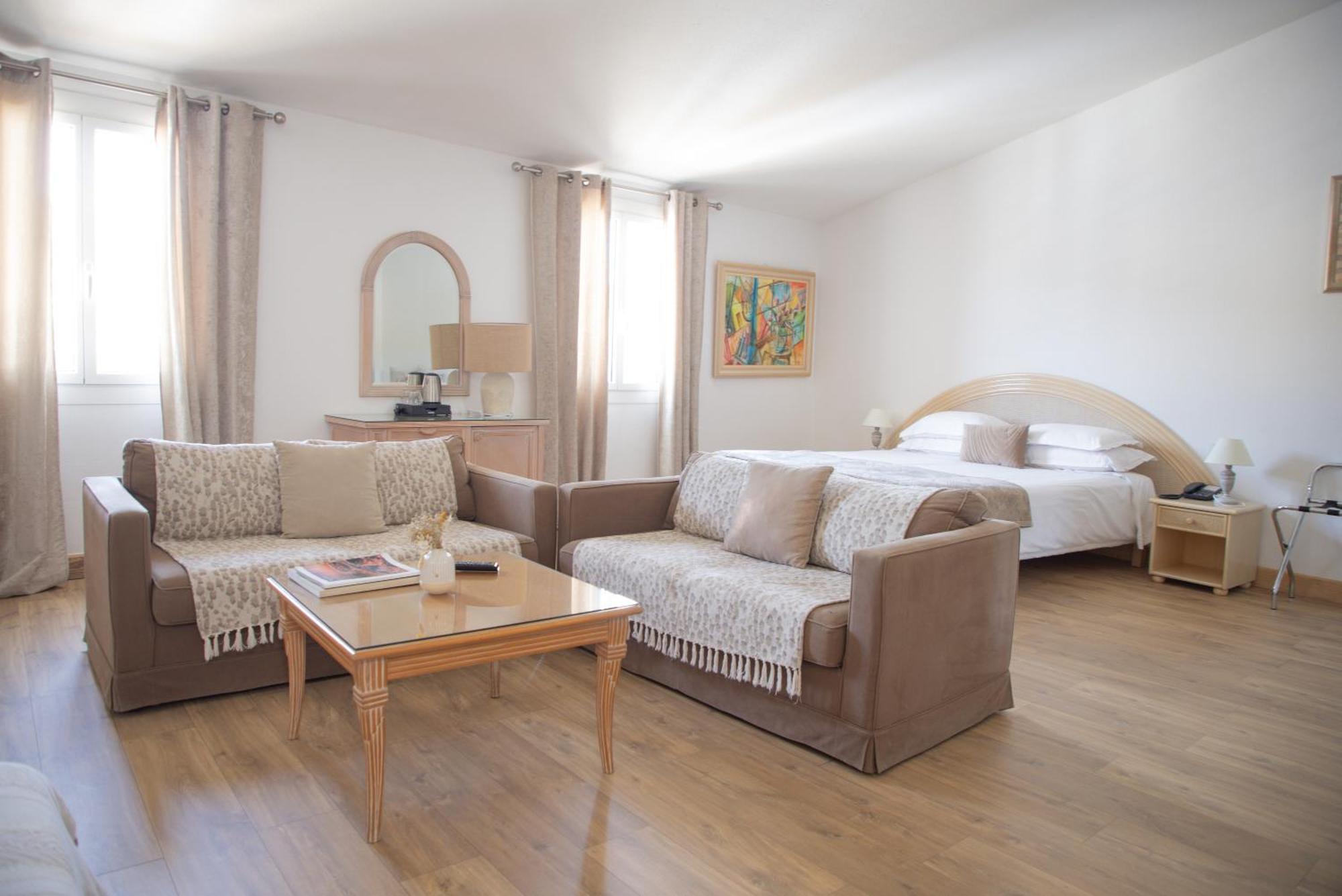 Hotel La Caravelle 3*
